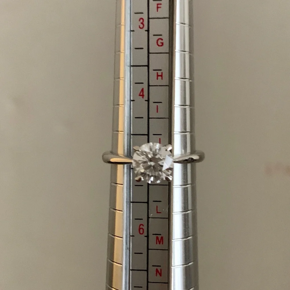 CZ By Kenneth Jay Lane Crown CZ Solitaire Ring🤩